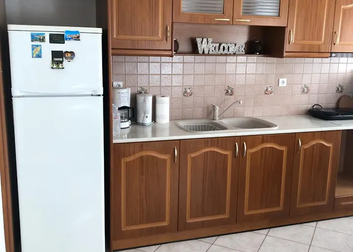 בית נופש Eleni's Meteora קאלאבאקה